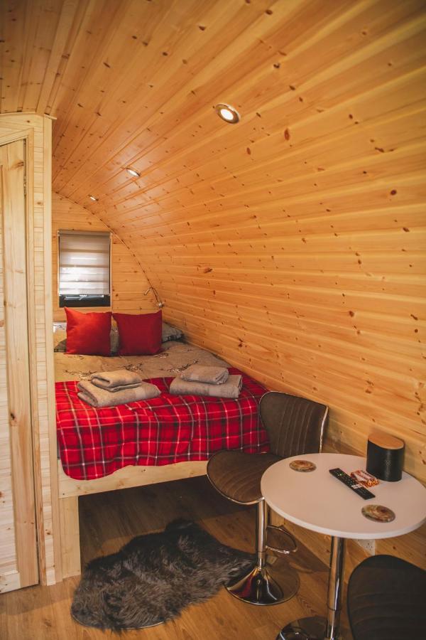 Highland & Transylvania Glamping Pods Roybridge Luaran gambar