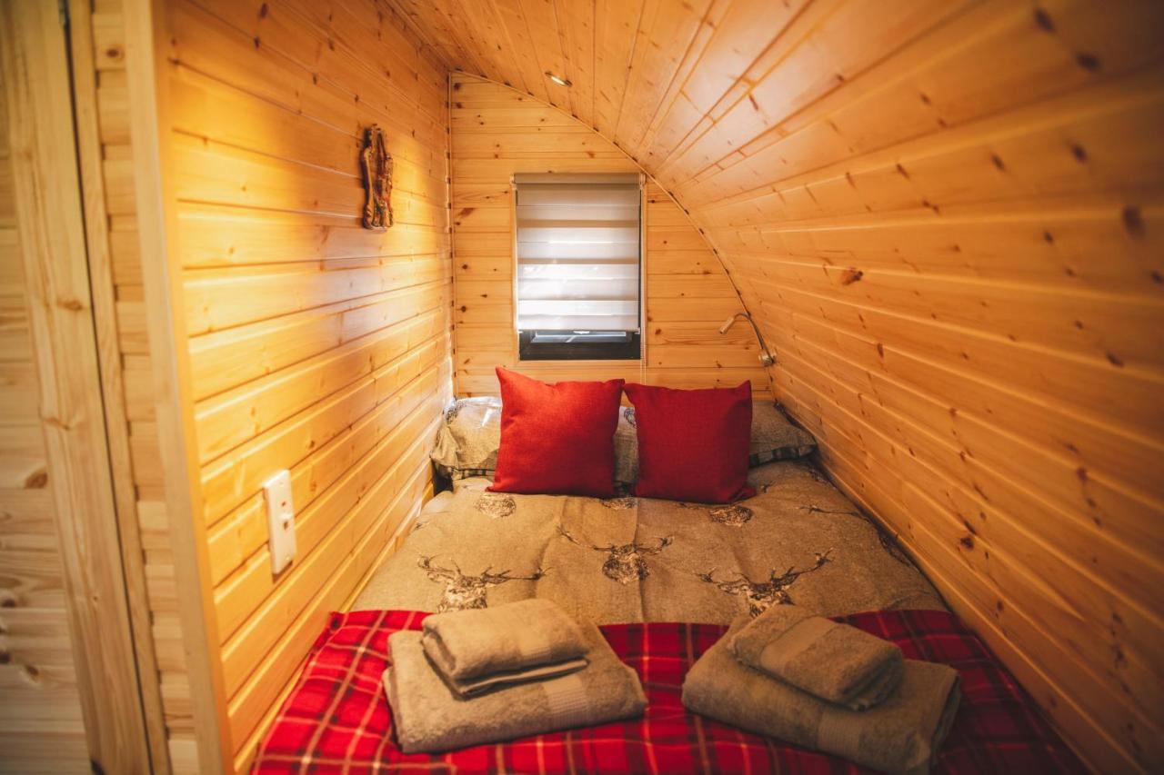 Highland & Transylvania Glamping Pods Roybridge Luaran gambar