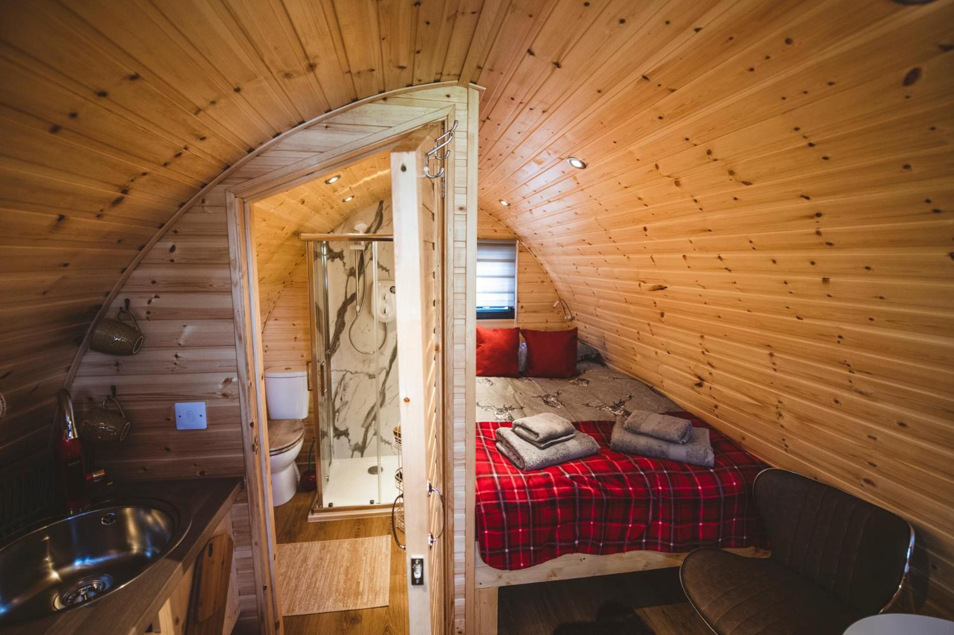 Highland & Transylvania Glamping Pods Roybridge Luaran gambar