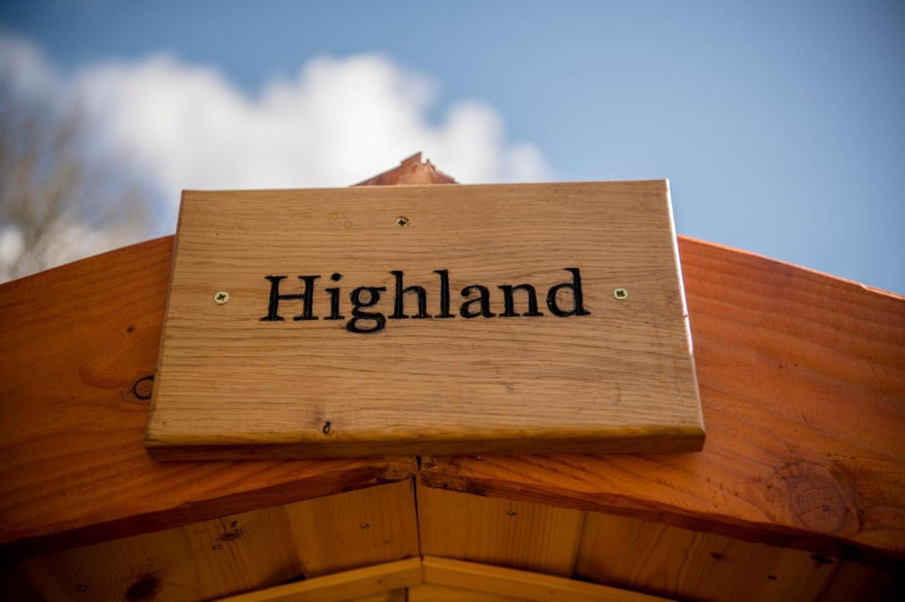Highland & Transylvania Glamping Pods Roybridge Luaran gambar