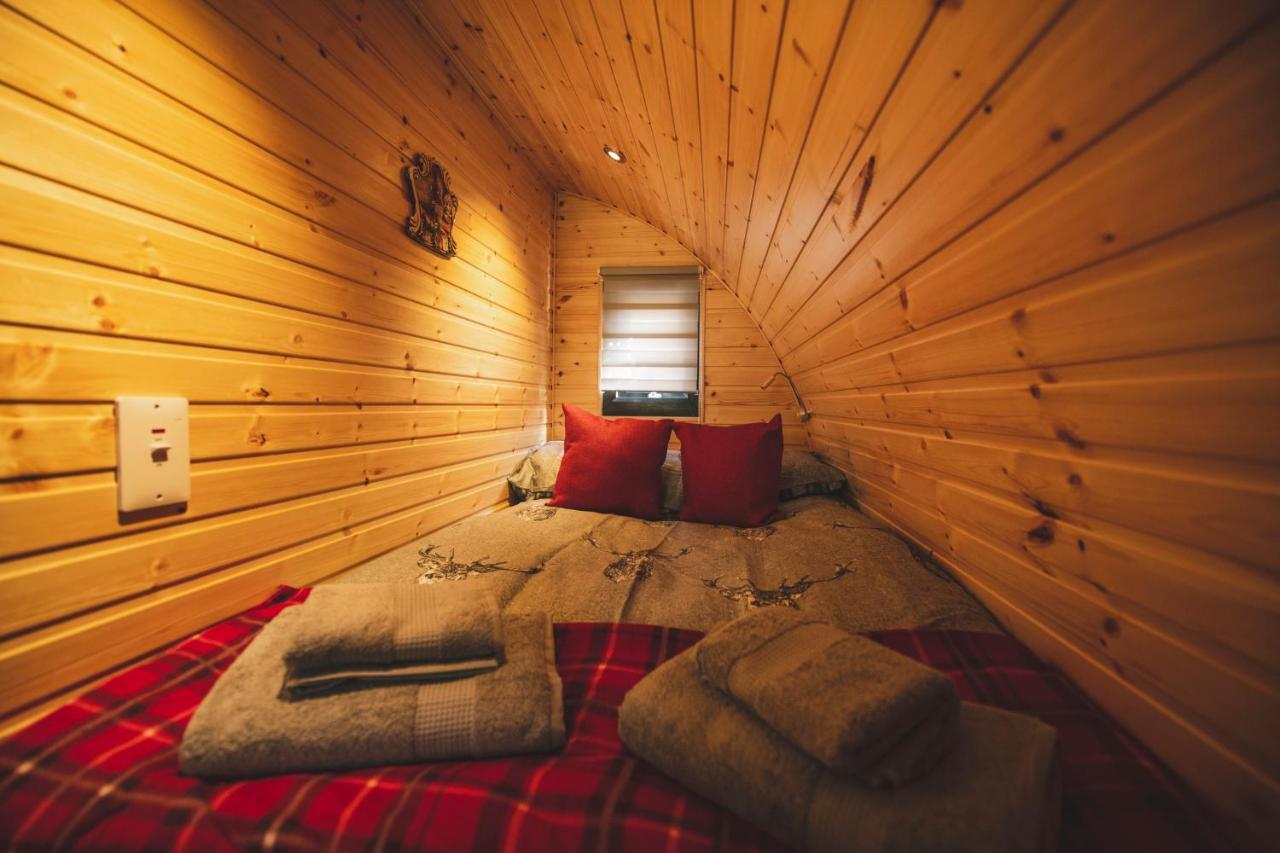 Highland & Transylvania Glamping Pods Roybridge Luaran gambar