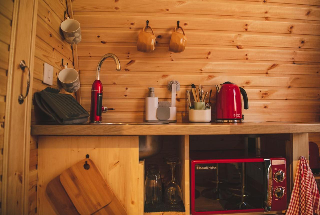 Highland & Transylvania Glamping Pods Roybridge Luaran gambar
