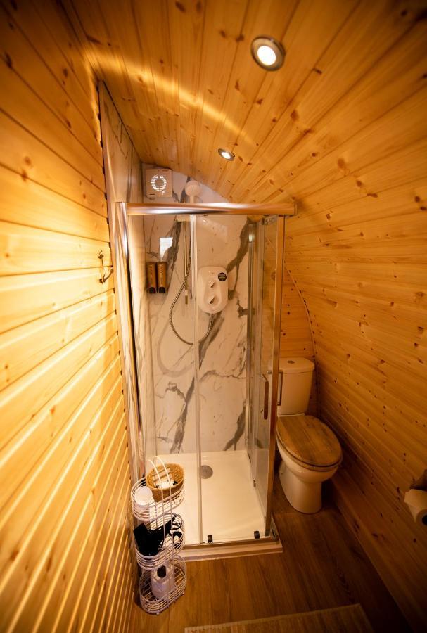 Highland & Transylvania Glamping Pods Roybridge Luaran gambar